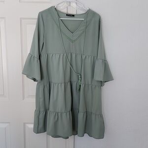 BTFBM Tiered Sage Green Tassel Flowy Midi Dress Size Small
